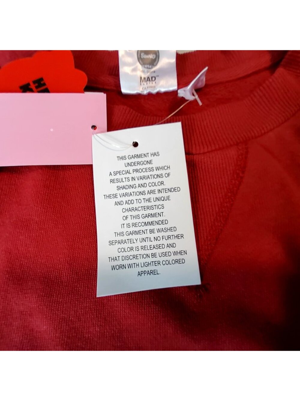 Hello Kitty Sanrio Red Cotton Crewneck Sweatshirt XL Relaxed Fit Made In China - Picture 8 of 11